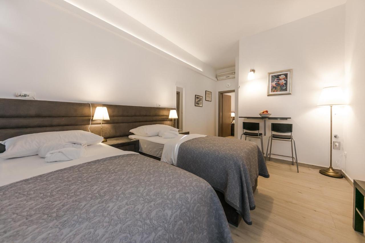 Palomia B Apartment Split Bagian luar foto
