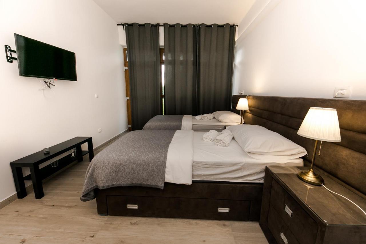 Palomia B Apartment Split Bagian luar foto