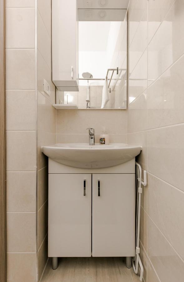 Palomia B Apartment Split Bagian luar foto